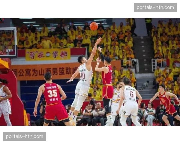 山东主场战绩稳固 季后赛主场优势价值凸显